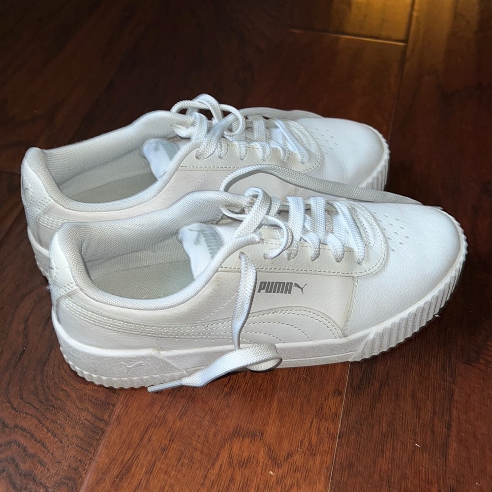 Puma Carina Women’s Shoes